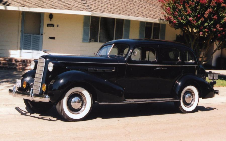 LaSalle Touring Sedan (36-5019) '1936